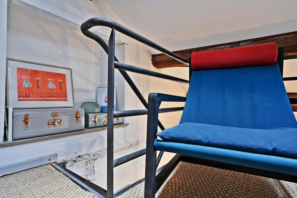 Ferienwohnung La Bulle - Parking Gratuit En Souterrain - 2 Mins Du Palais Des Papes - Clim Ac - Wifi Avignon Exterior foto